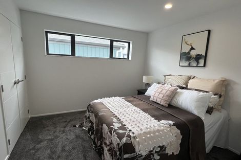 Photo of property in 19 John Gray Street, Papakura, 2110