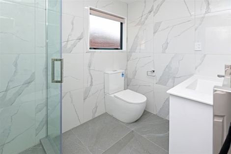 Photo of property in 1/13 Gray Avenue, Mangere East, Auckland, 2024