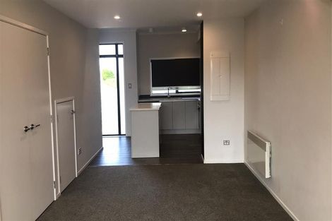 Photo of property in 174 Hobsonville Point Road, Hobsonville, Auckland, 0616