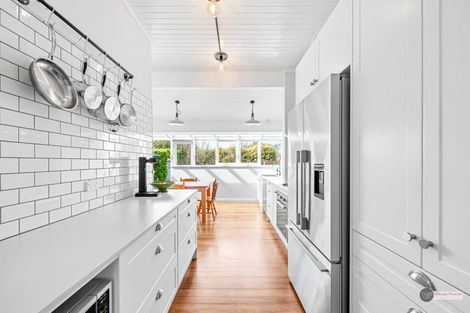 Photo of property in 4 West Grove, Alicetown, Lower Hutt, 5010