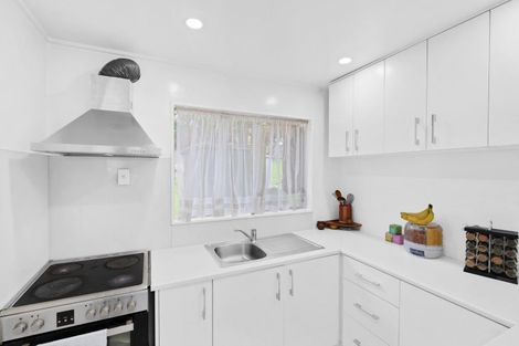 Photo of property in 2/264 Grounsell Crescent, Belmont, Lower Hutt, 5010