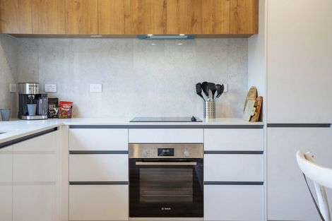 Photo of property in 28 Mckinstry Avenue, Mangere East, Auckland, 2024