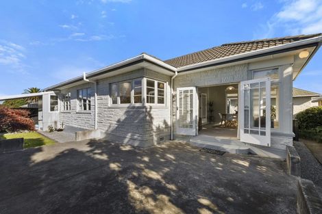 Photo of property in 1/187 Carrington Street, Lower Vogeltown, New Plymouth, 4310