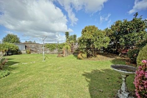 Photo of property in 12 Hookey Drive, Te Puke, 3119
