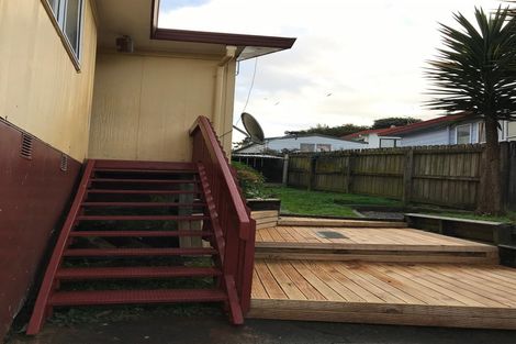 Photo of property in 2/74 Palmers Road, Clendon Park, Auckland, 2103