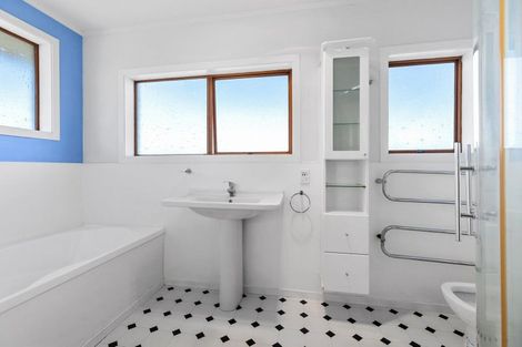 Photo of property in 45b Hinewa Road, Otumoetai, Tauranga, 3110