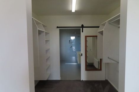 Photo of property in 107 Fulford Street, New Plymouth, 4310