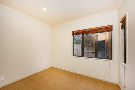 Photo of property in 37 Abby Road, Fitzherbert, Palmerston North, 4410