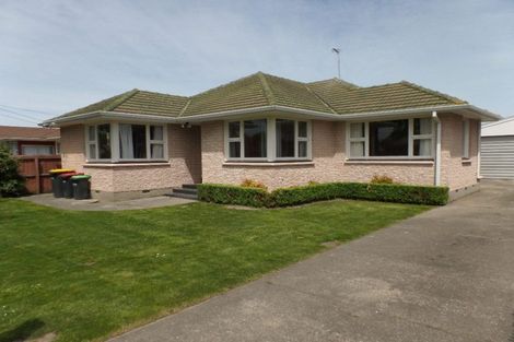 Photo of property in 25 Bevington Street, Avonhead, Christchurch, 8042