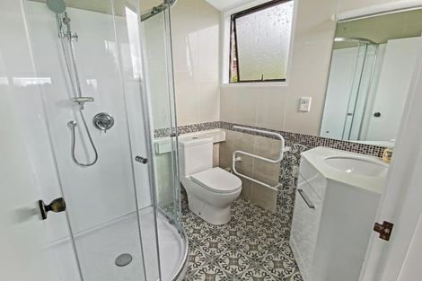 Photo of property in 29 Hebe Place, Birkenhead, Auckland, 0626