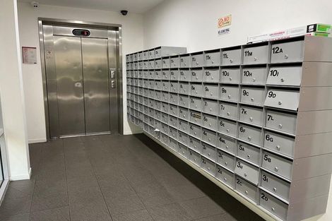 Photo of property in 17 Carrickdawson Drive, Flat Bush, Auckland, 2019