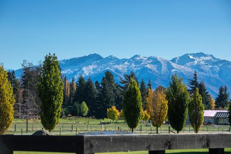 Photo of property in 14 Little Orchard Way, Wanaka, 9382