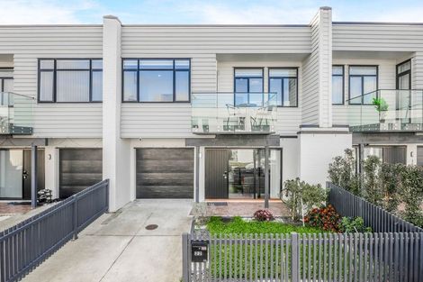 Photo of property in 22 Moho Lane, Takanini, 2112