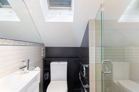 Photo of property in 30a Mayfair Street, Riccarton, Christchurch, 8011