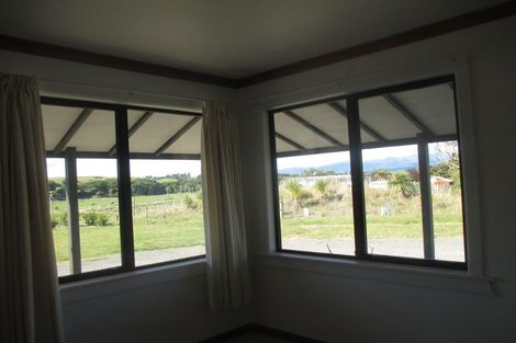 Photo of property in 365 Muhunoa Road West, Ohau, Levin, 5570