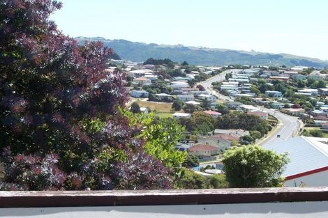 Photo of property in 12 Staysail Place, Whitby, Porirua, 5024