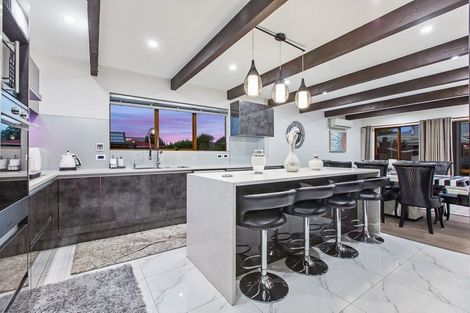 Photo of property in 18 Kohinoor Avenue, Mangere, Auckland, 2022