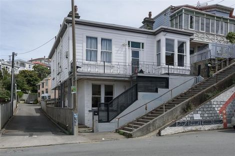 Photo of property in 33a Hankey Street, Mount Cook, Wellington, 6011