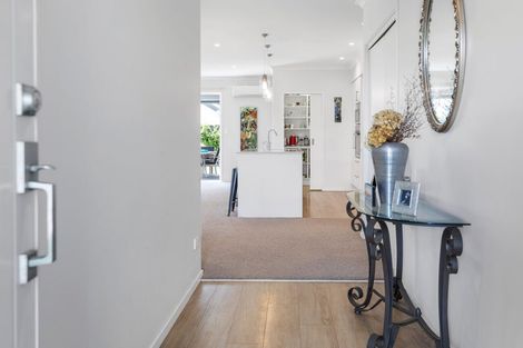 Photo of property in 77 Sandhurst Drive, Papamoa Beach, Papamoa, 3118