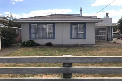 Photo of property in 2893 Kimbolton Road, Kimbolton, 4774