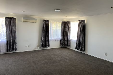 Photo of property in 162a Springs Road, Hornby, Christchurch, 8042
