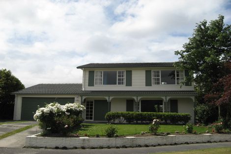 Photo of property in 11 Hillcrest Place, Avonhead, Christchurch, 8042