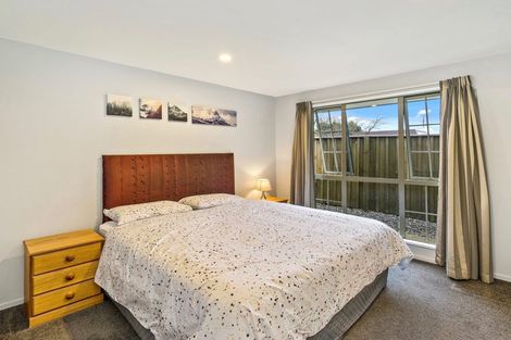 Photo of property in 433 Mairehau Road, Parklands, Christchurch, 8083