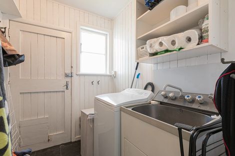 Photo of property in 3 Freyberg Terrace, Waipukurau, 4200