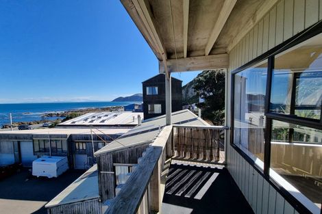Photo of property in 8/410 The Esplanade, Island Bay, Wellington, 6023