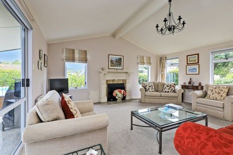 Photo of property in 34 Kent Terrace, Taradale, Napier, 4112