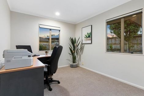 Photo of property in 14 Duntrune Road, Flat Bush, Auckland, 2016