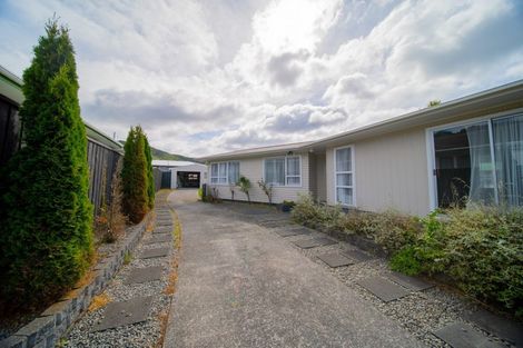 Photo of property in 18 Manutuke Street, Wainuiomata, Lower Hutt, 5014