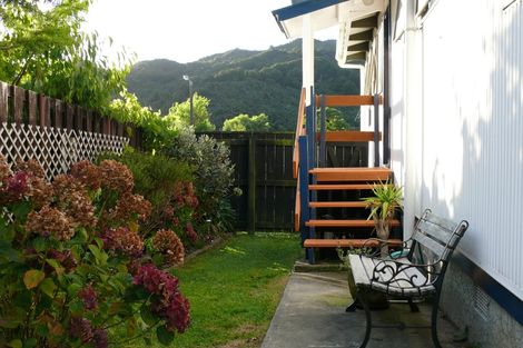 Photo of property in 6 Manurewa Grove, Wainuiomata, Lower Hutt, 5014