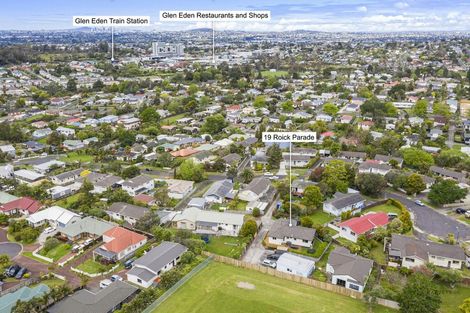 Photo of property in 19 Roick Parade, Glen Eden, Auckland, 0602