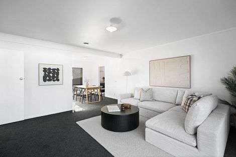 Photo of property in 53 Urlich Avenue, Melville, Hamilton, 3206
