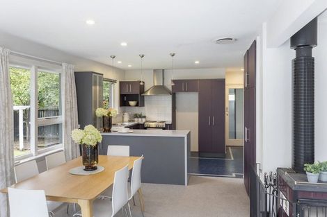 Photo of property in 11 Colina Street, Avonhead, Christchurch, 8042