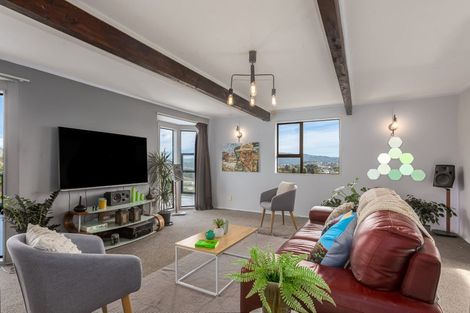 Photo of property in 14 Staysail Place, Whitby, Porirua, 5024