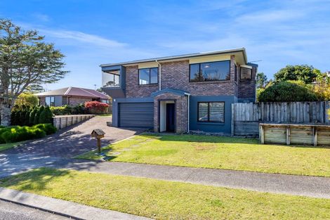 Photo of property in 66 Karina Road, Merrilands, New Plymouth, 4312