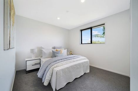 Photo of property in 8a Strid Road, Te Atatu South, Auckland, 0610