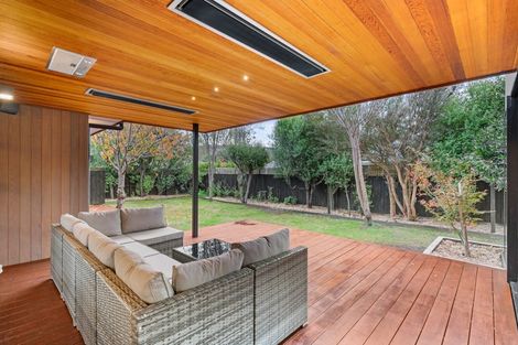 Photo of property in 25 Landsdowne Terrace, Cashmere, Christchurch, 8022