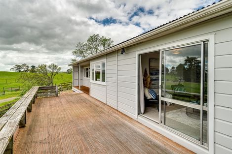Photo of property in 25 Tod Road, Otane, 4277