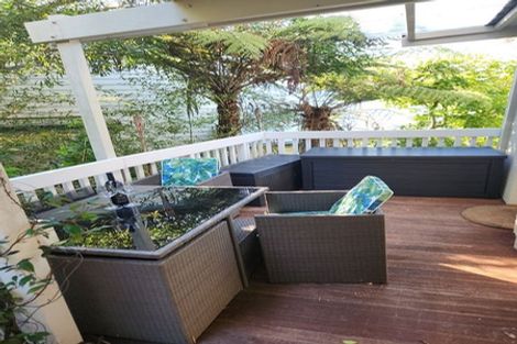 Photo of property in 14/18 Parr Terrace, Castor Bay, Auckland, 0620