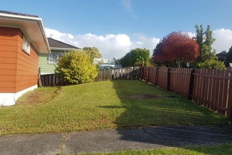 Photo of property in 84 Reynella Drive, Massey, Auckland, 0614
