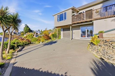 Photo of property in 11 Skibo Street, Kew, Dunedin, 9012
