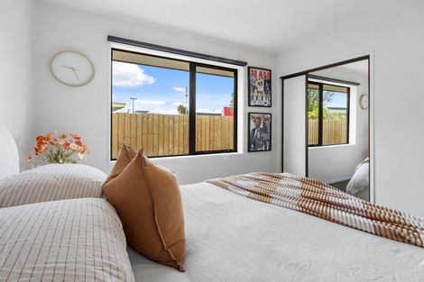 Photo of property in 71 Shirley Road, Shirley, Christchurch, 8013