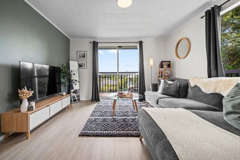 Photo of property in 1/63 Rosier Road, Glen Eden, Auckland, 0602