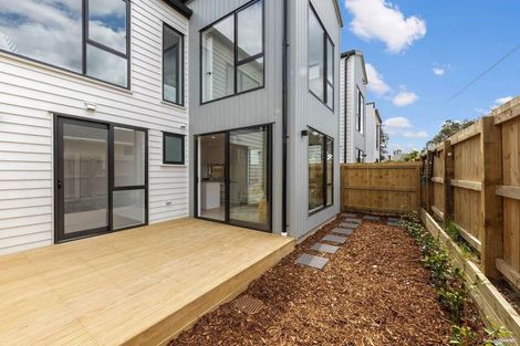 Photo of property in 7d Queen Mary Avenue, New Lynn, Auckland, 0600