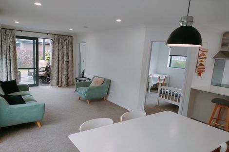 Photo of property in 32 Opoka Street, Takanini, 2110