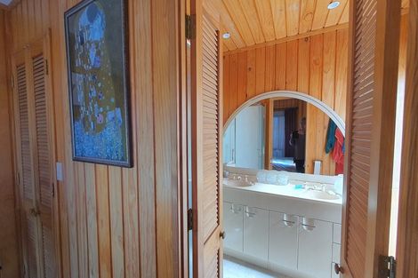 Photo of property in 28 Hollinger Place, Nawton, Hamilton, 3200