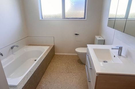 Photo of property in 29 Selfe Crescent, Burwood, Christchurch, 8083